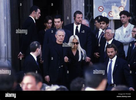 versace coffin cost|gianni versace funeral pictures.